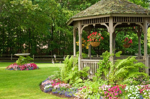 Backyard Landscaping Service in Lubbock