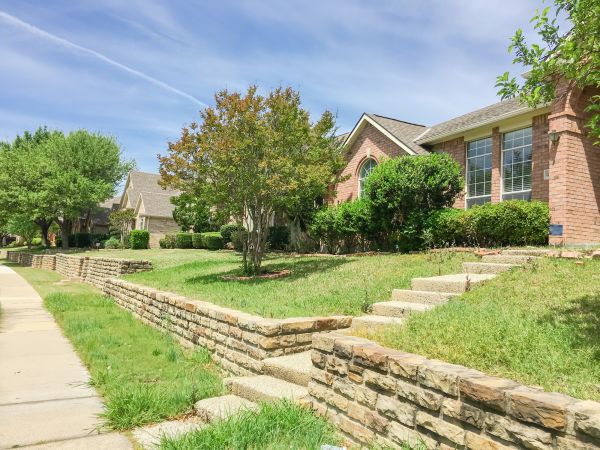 Sloped Yard Landscaping in Lubbock